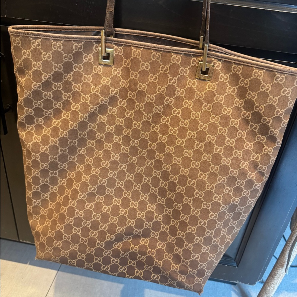 Gucci Dark Brown Leather Handbag
